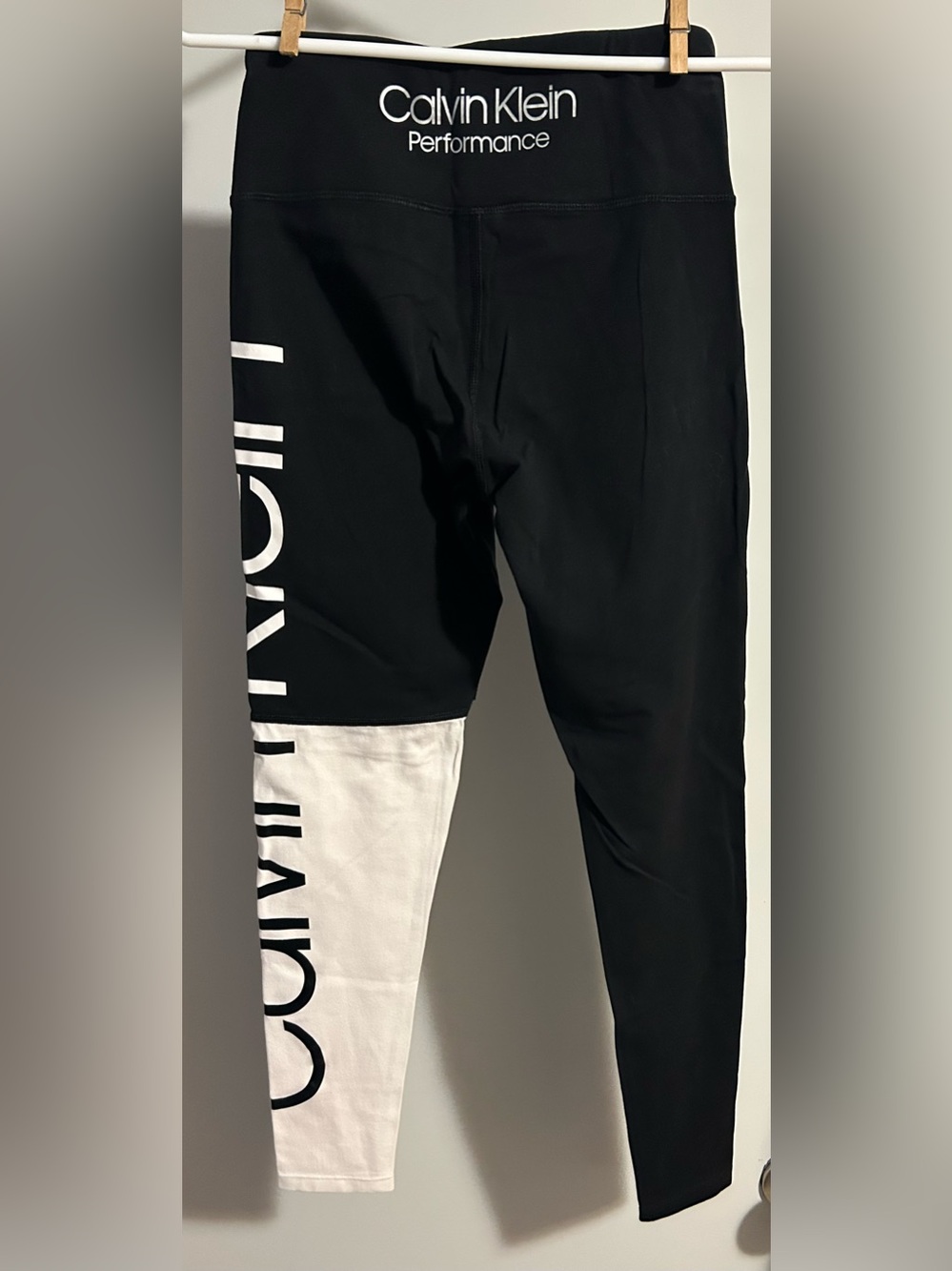Black and White Calvin Klein Women’s Pants